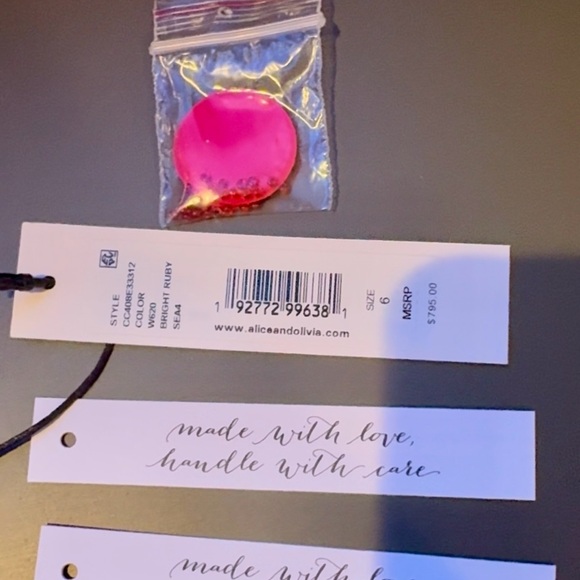 Alice And Olivia FIFI PAILLETTE MIDI SKIRT. Red Sequin Size 6. - Picture 7 of 11